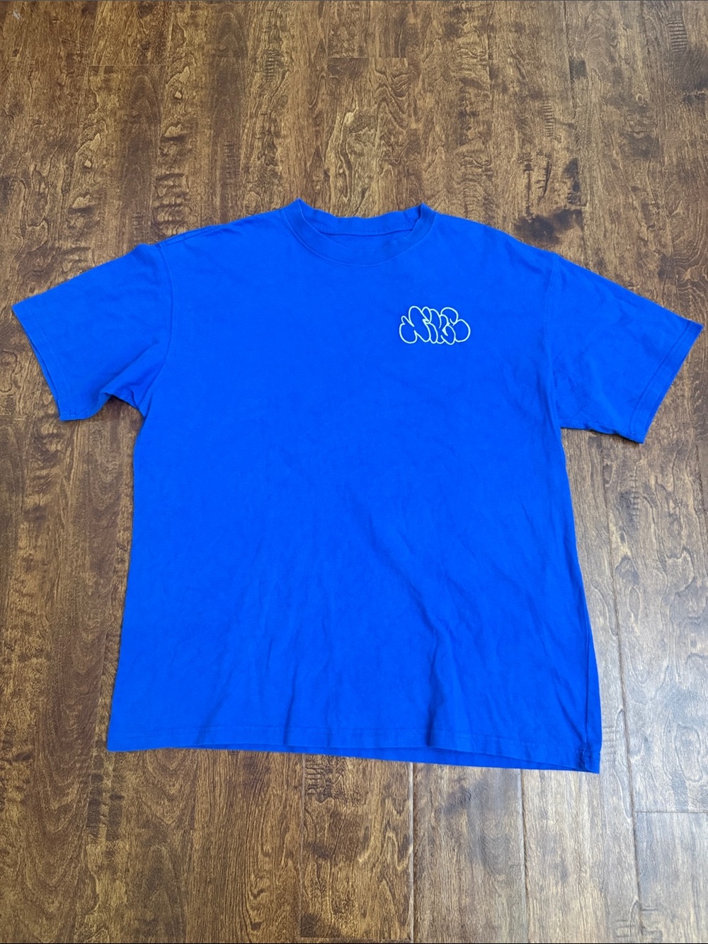 Nike Men's Royal Blue Short-Sleeve Graphic Tee Size L